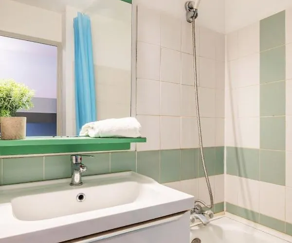 Apartment Copacabana-2 By Interhome